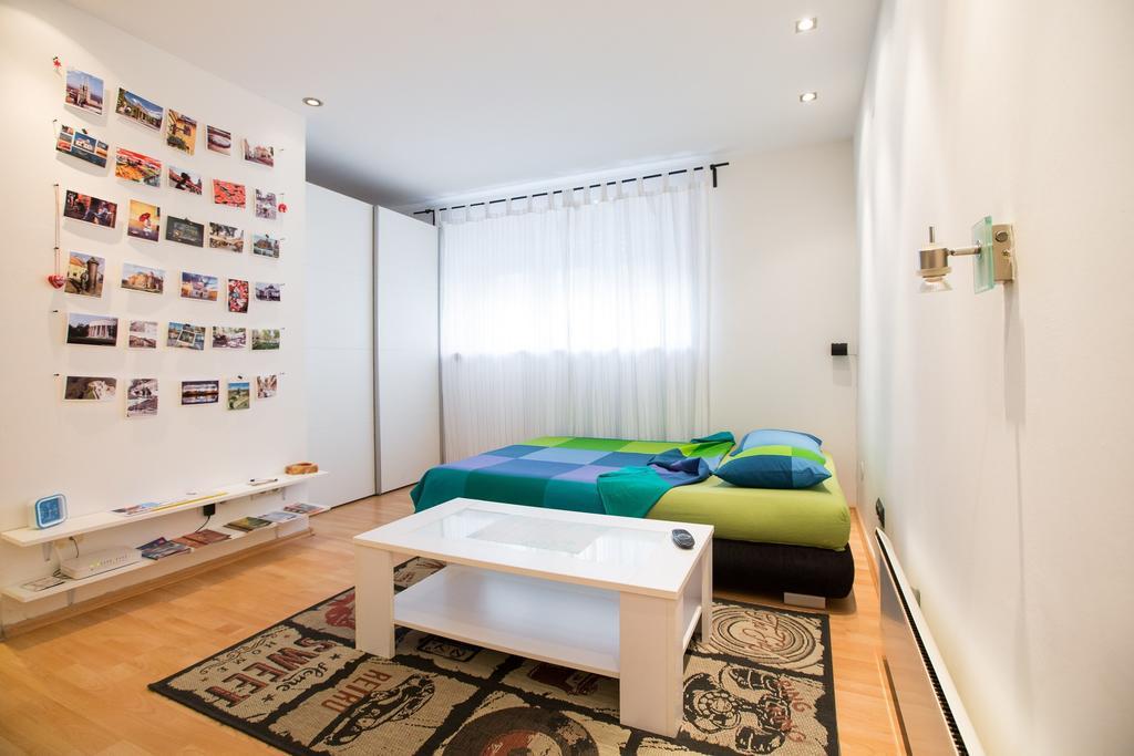 Eazzynight Center Apartment Zágráb Szoba fotó